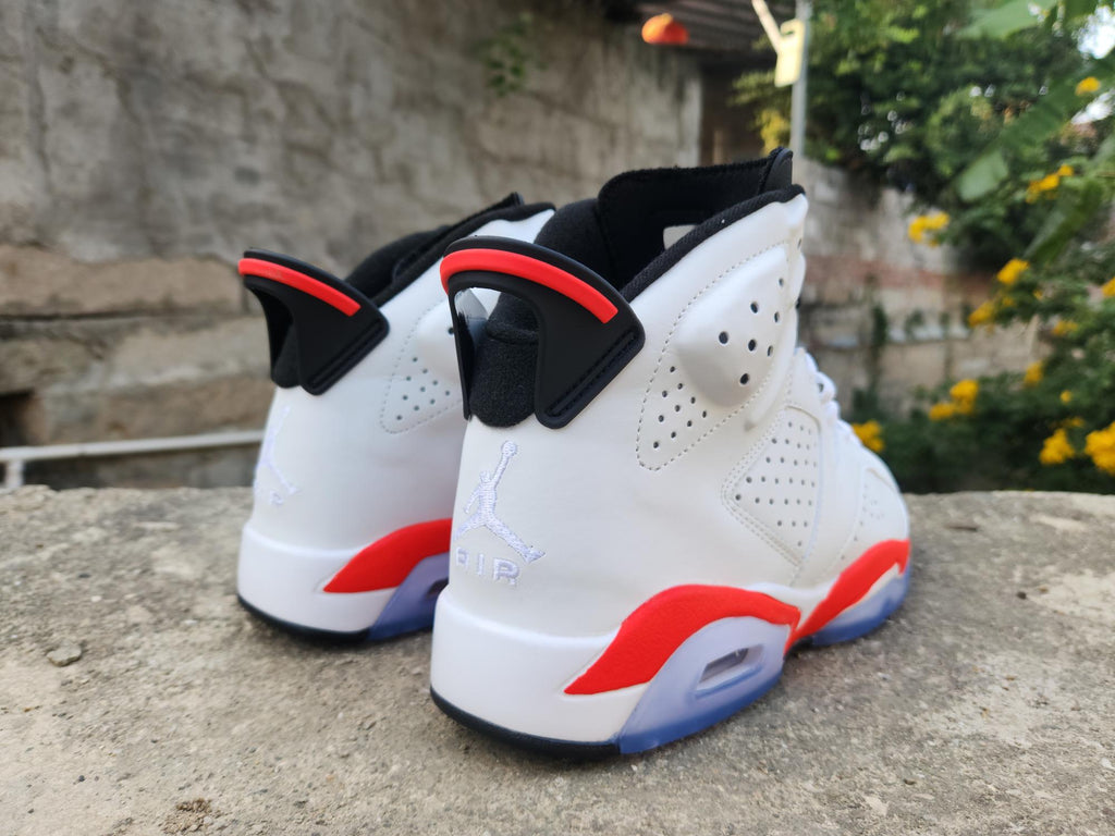 "Infrared" Air Jordan 6 Retro White/Black/Infrared - product image from the listing.