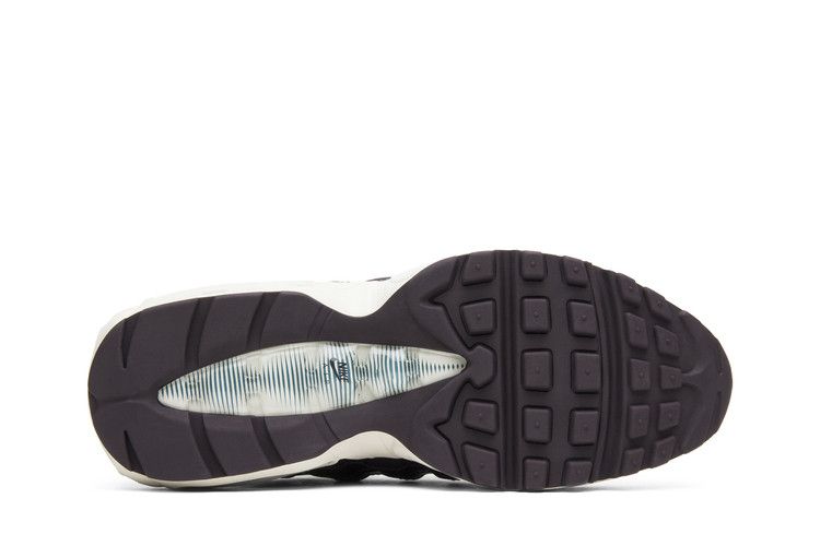 Women's Nike Air Max 95 Nocturne Port Wine - product image from the listing.