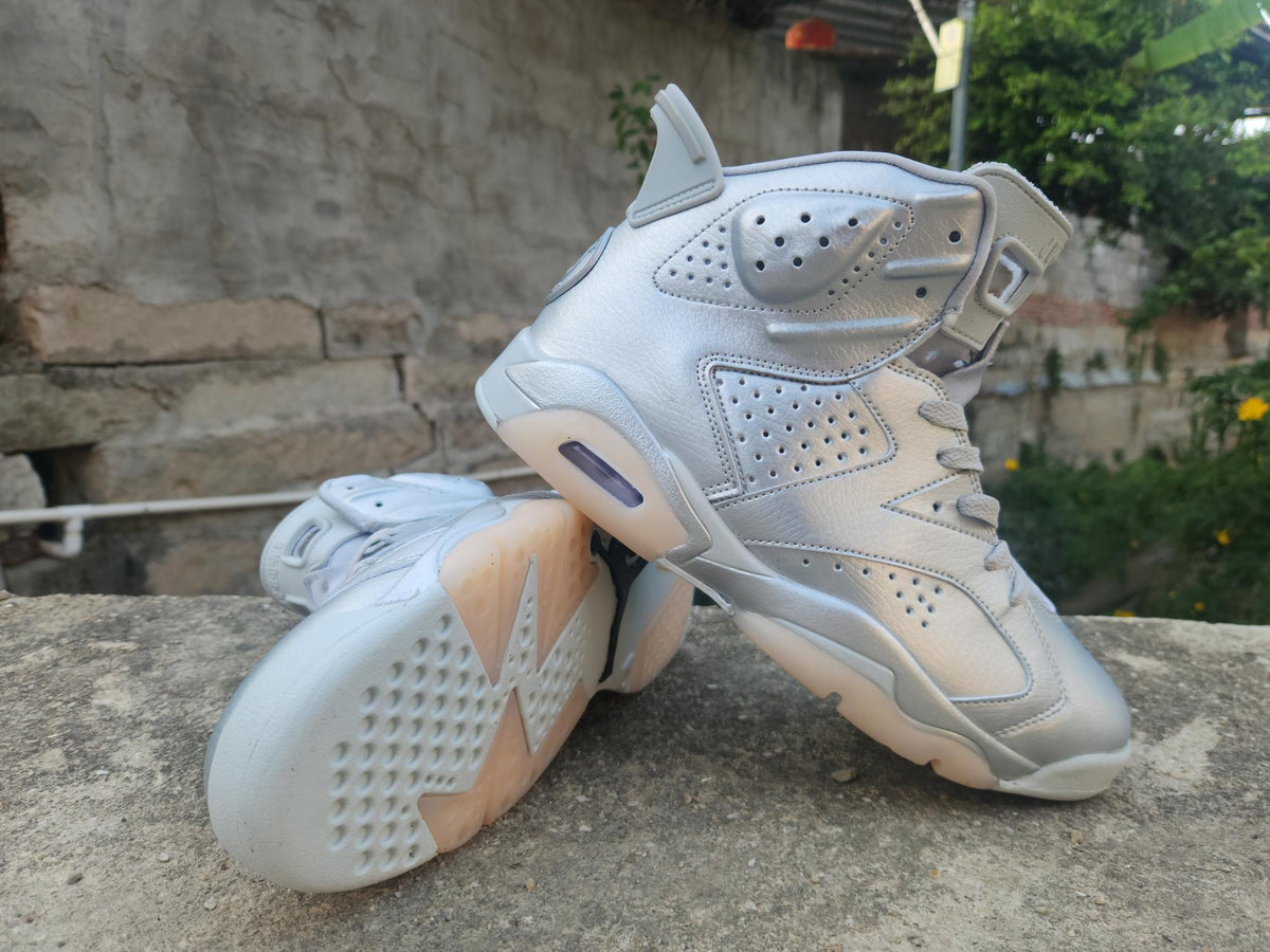 "Metallic Silver" Air Jordan 6 Retro Silver/Silver/Silver - product image from the listing.