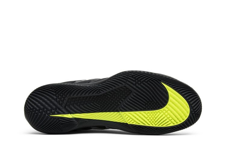 Court Vapor RF Air Max 95 Greedy by Nike - product image from the listing.