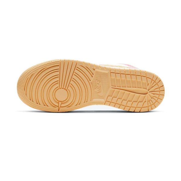 (GS) ARCTIC PUNCH - AIR JORDAN 1 LOW SE - product image from the listing.