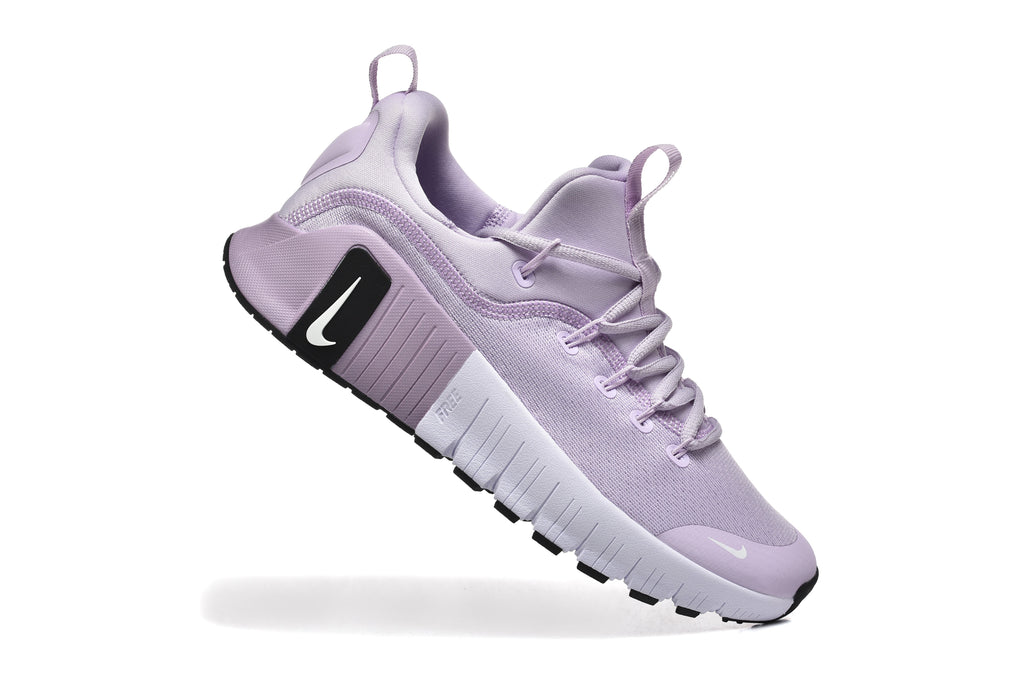 Nike Free Metcon 5 Trainers in Lavender - product image from the listing.
