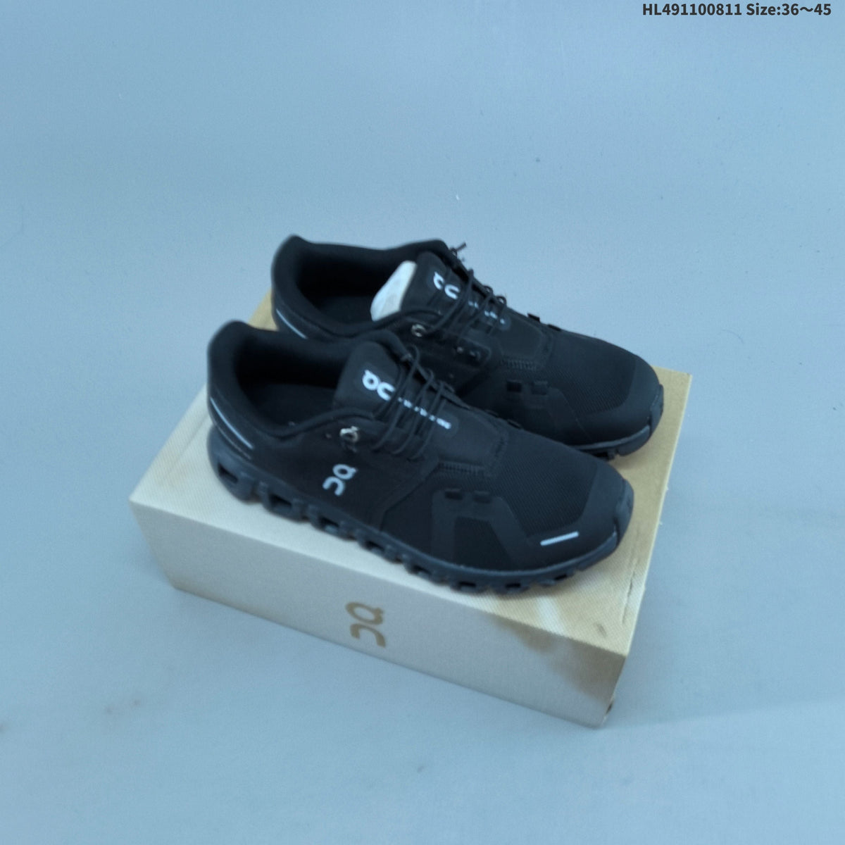On Cloud 6 Shoes for Running, Multiple Colors - product image from the listing.