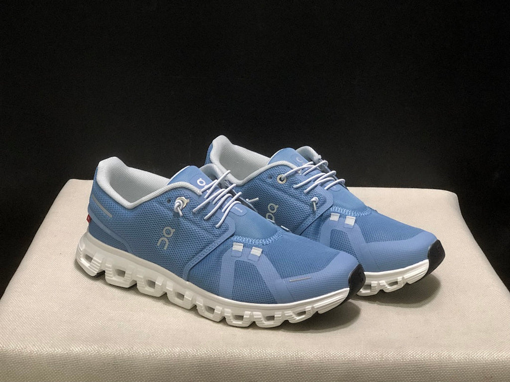 Light Blue On Cloud 6 Sneakers - product image from the listing.