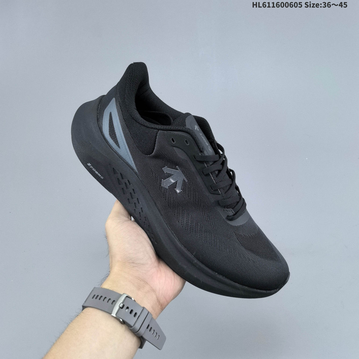 DESCENTE RUN STEP Low-Top Shoes for Running SQ113RRN14 - product image from the listing.