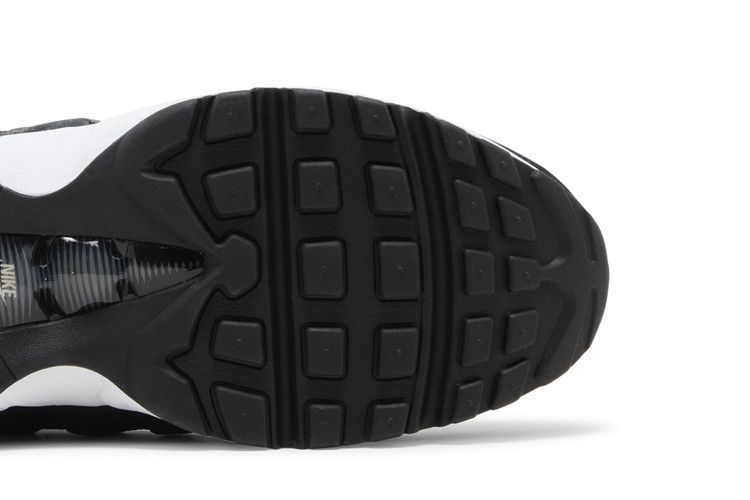 Nike Air Max 95 Black Anthracite in Pure Platinum - product image from the listing.