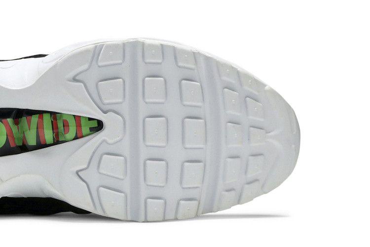Nike Air Max 95 Worldwide Pack in Black - product image from the listing.