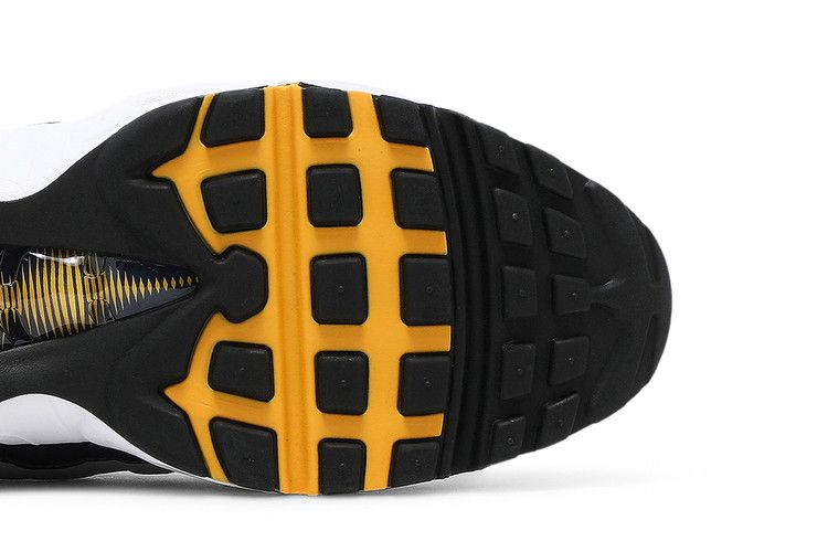 Michigan - Nike Air Max 95 - product image from the listing.