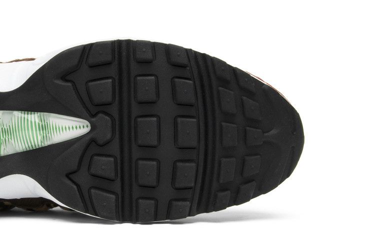 atmos Animal Pack 2.0 (All Black Box) (2018) - Nike Air Max 95 - product image from the listing.