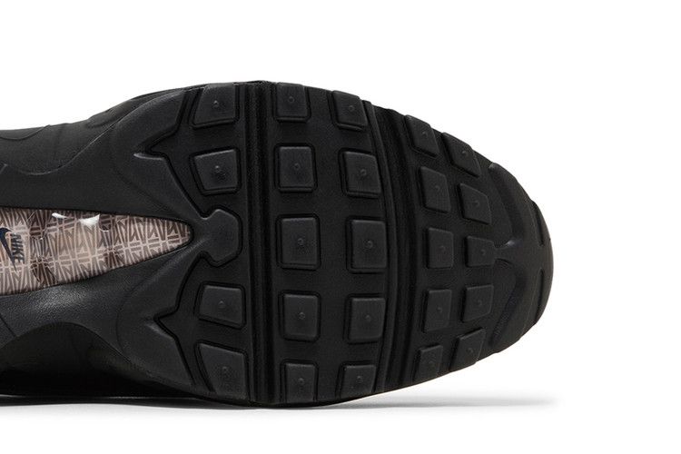 A Ma Maniére While You Were Sleeping - Nike Air Max 95 SP - product image from the listing.