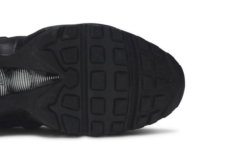 Nike Air Max 95 Essential Triple in Black - product image from the listing.