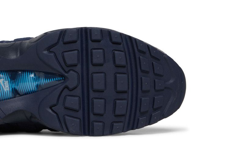 Nike Air Max 95 Obsidian Light Photo in Blue - product image from the listing.