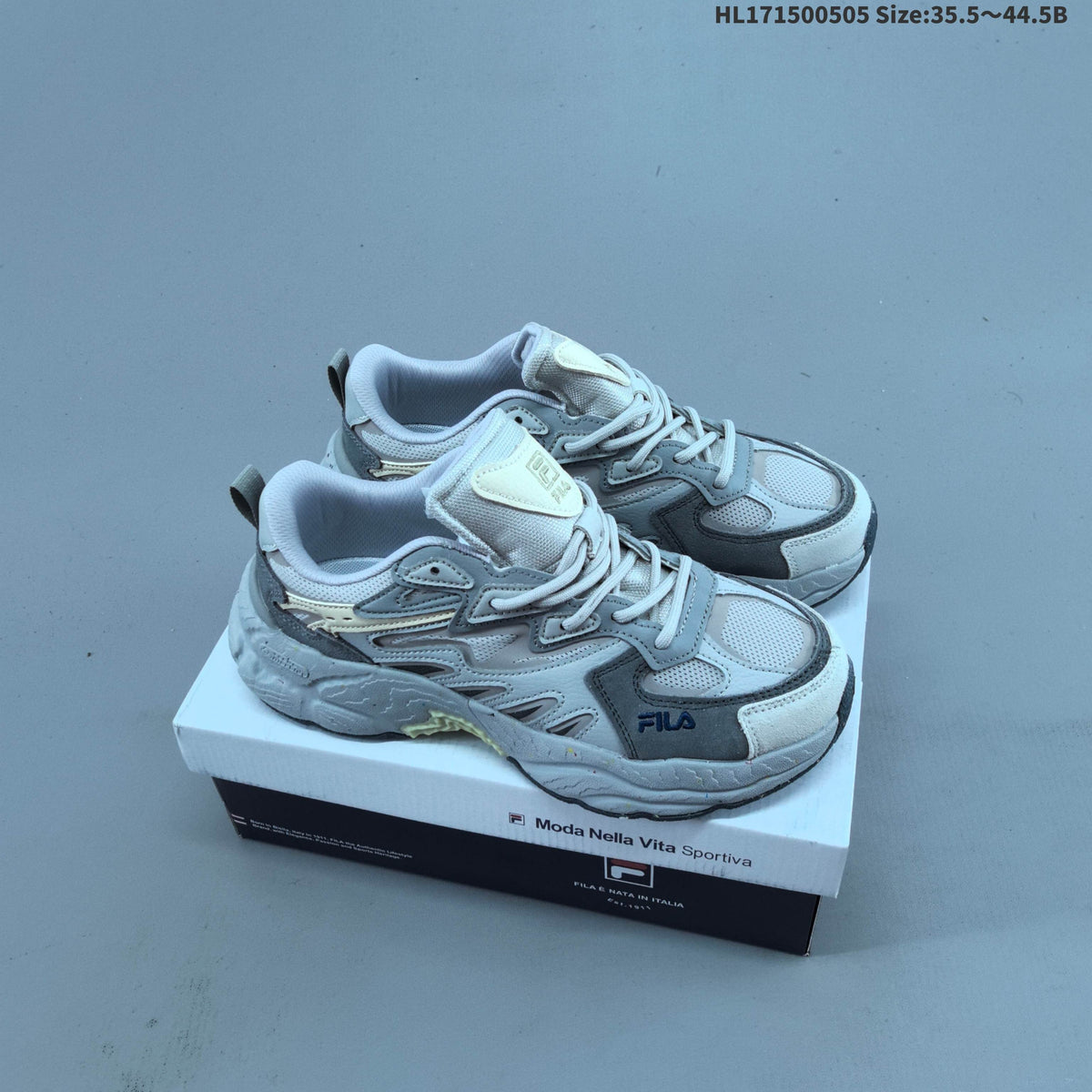 FILA FERN Low-Cut Sneakers F12M331101 - product image from the listing.