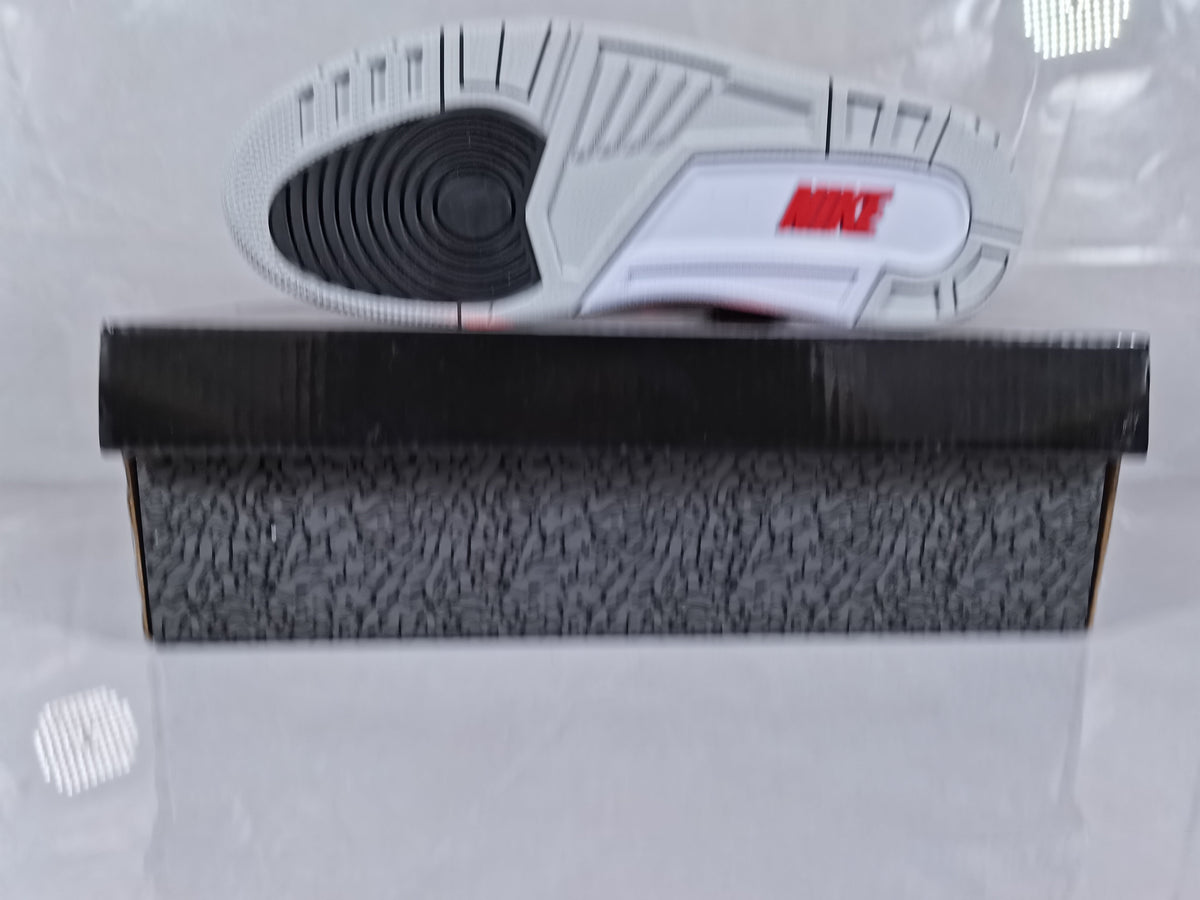 Air Jordan 3 Retro White Red Sneakers - product image from the listing.