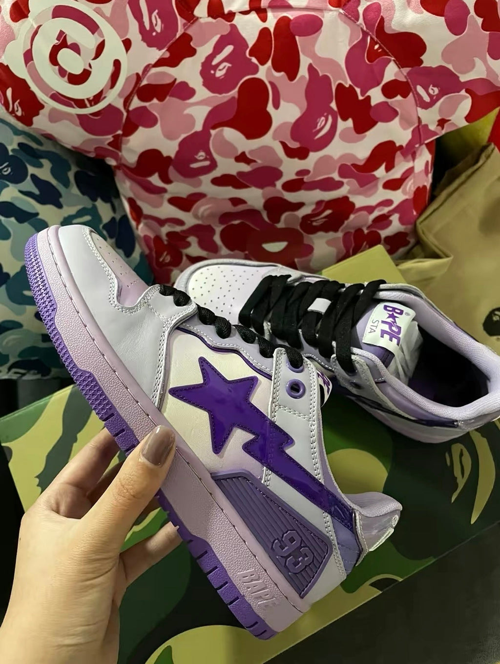 White and Purple BAPE SK8 Sta Sneakers - product image from the listing.