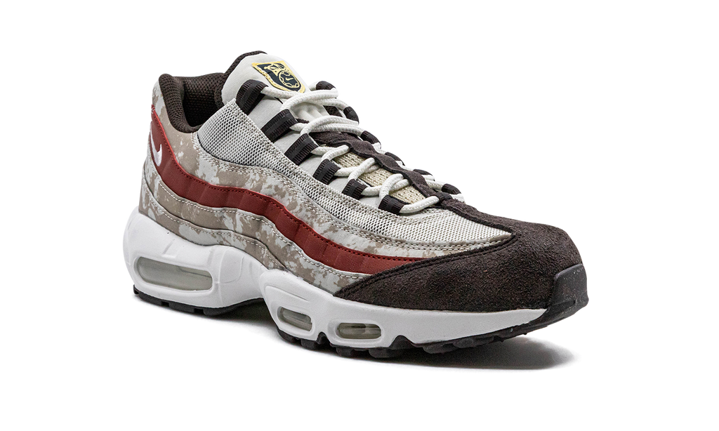 "Social FC" Air Max 95 DQ9016 001 - product image from the listing.
