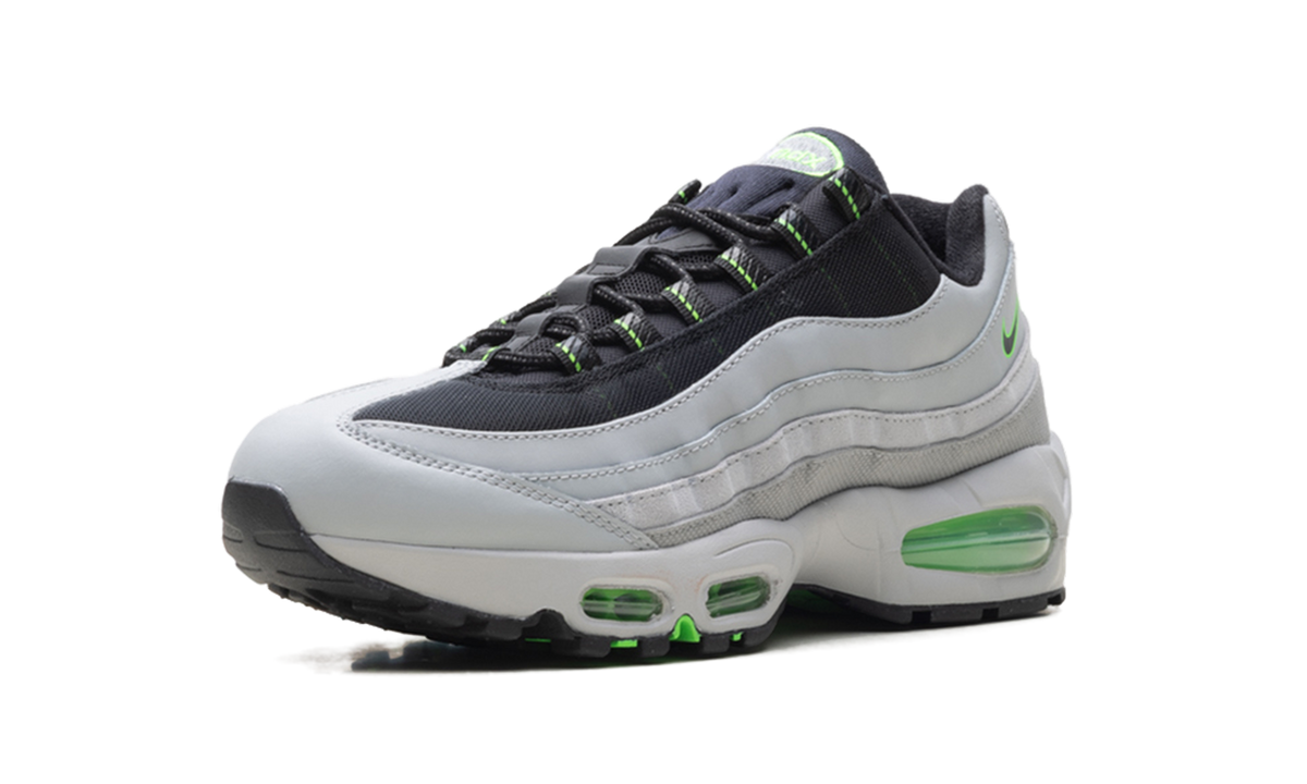 "Racing Pack - Green Strike" Air Max 95 IH1228 002 - product image from the listing.