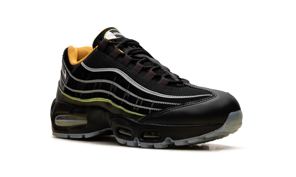 "Big Bubble Korea" Air Max 95 IR5901 010 - product image from the listing.