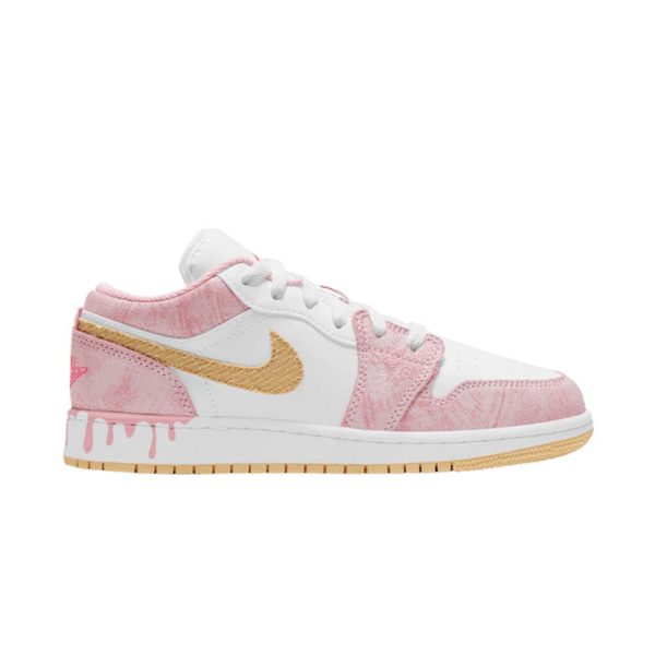 (GS) ARCTIC PUNCH - AIR JORDAN 1 LOW SE - product image from the listing.