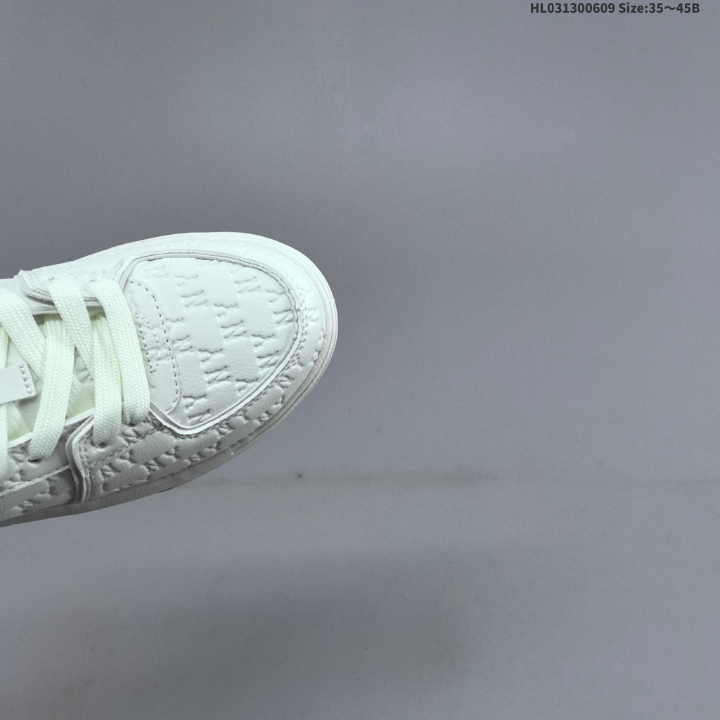 White MLB NY Low-Top Platform Sneakers - product image from the listing.