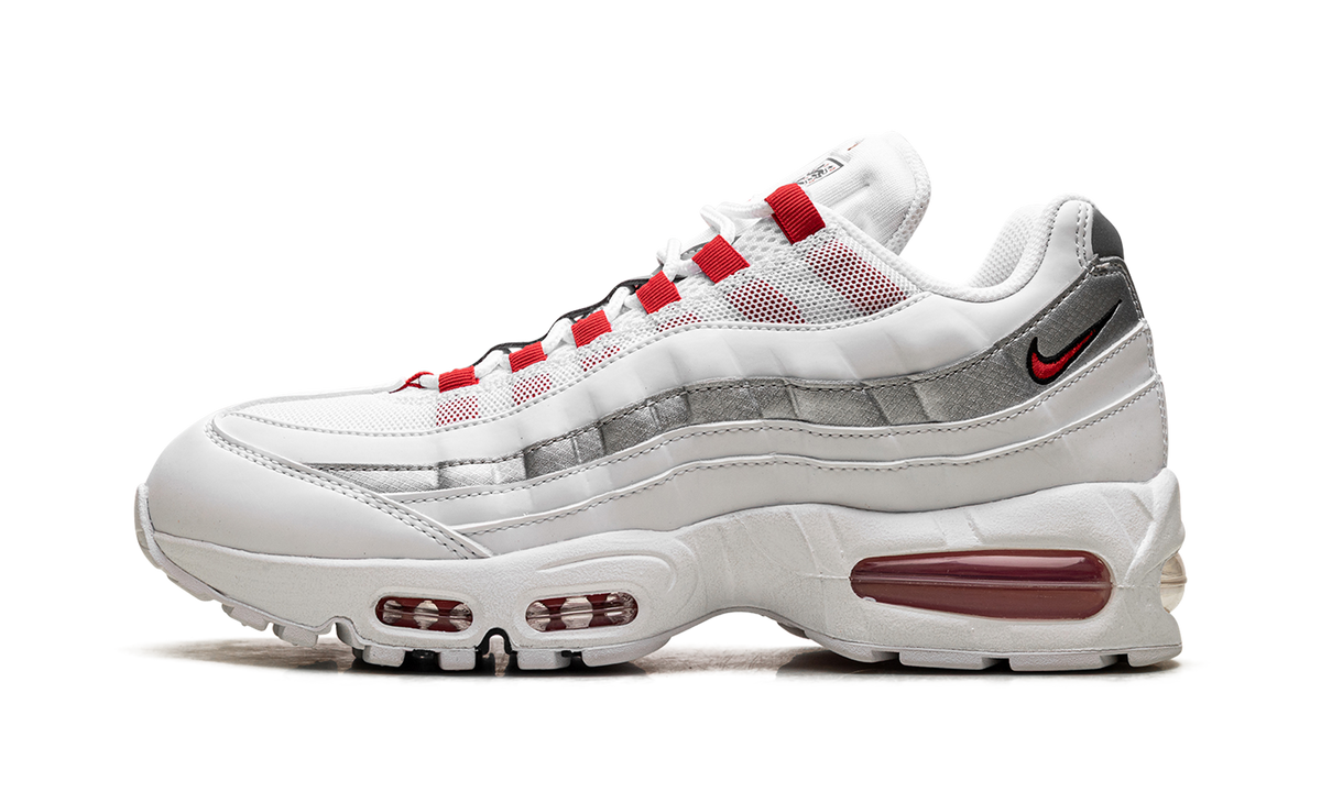 "Big Bubble England" Air Max 95 SE IQ0176 100 - product image from the listing.