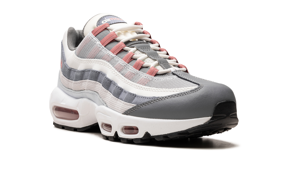 "Vast Grey Red Stardust" Air Max 95 DM0011 008 - product image from the listing.