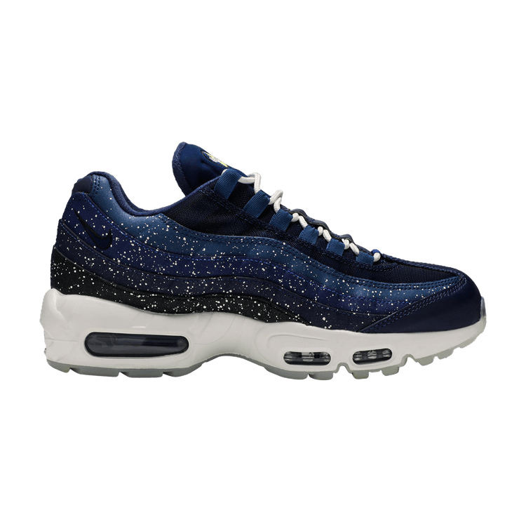 Day And Night - Nike Air Max 95 - product image from the listing.