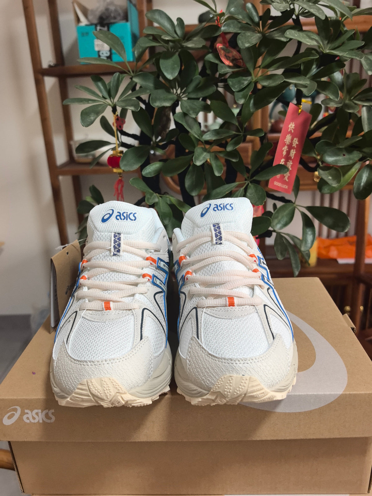 K9 White Blue Brown Chunky Trainers - product image from the listing.