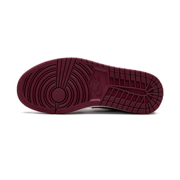 Air Jordan 1 Low "Noble Red" - product image from the listing.