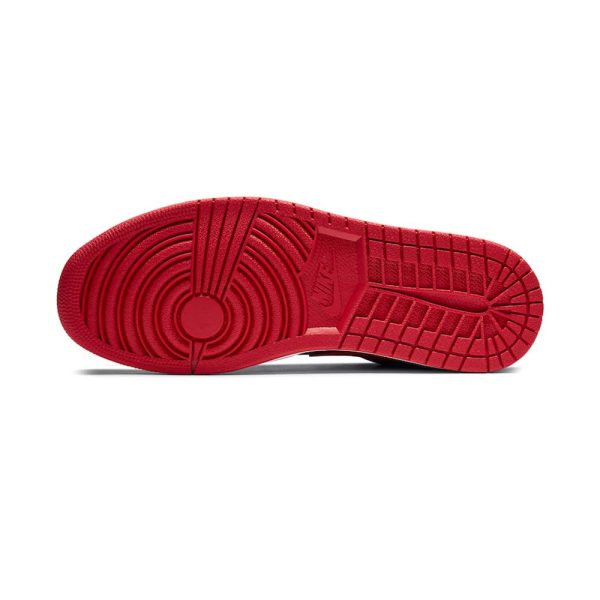 Air Jordan 1 Low 'Reverse Bred' - product image from the listing.
