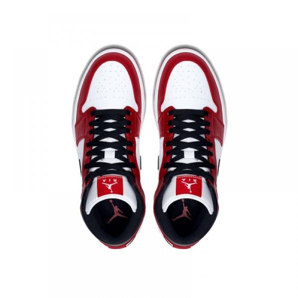 "CHICAGO" AIR JORDAN 1 MID 2020 - product image from the listing.