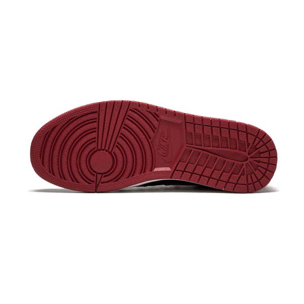 Air Jordan 1 Retro High OG "Banned Bred" - product image from the listing.