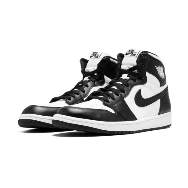 "BLACK WHITE" AIR JORDAN 1 RETRO HIGH OG - product image from the listing.