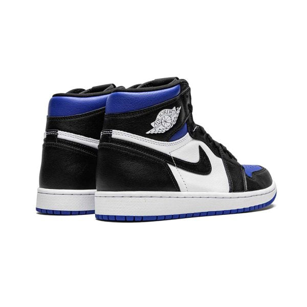 "Royal Toe" Air Jordan 1 Retro High OG - product image from the listing.