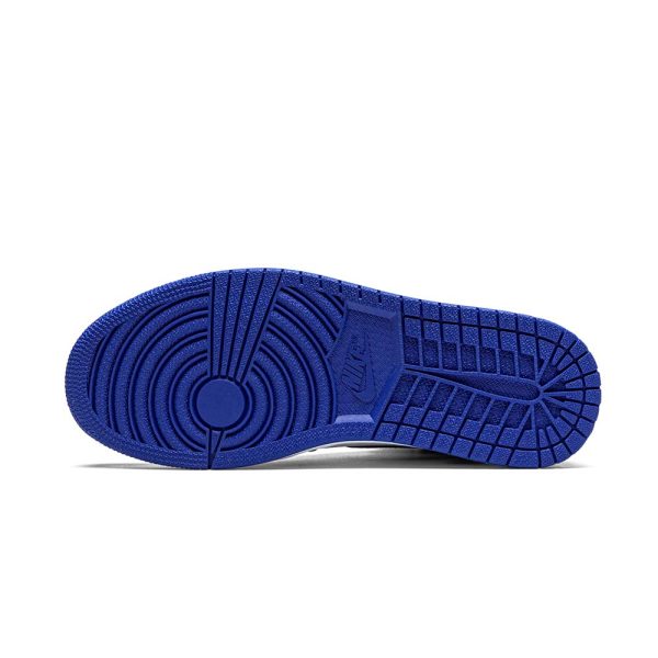 "Royal Toe" Air Jordan 1 Retro High OG - product image from the listing.