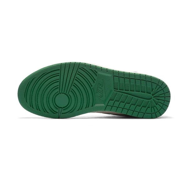"Pine Green" Air Jordan 1 Retro High OG - product image from the listing.