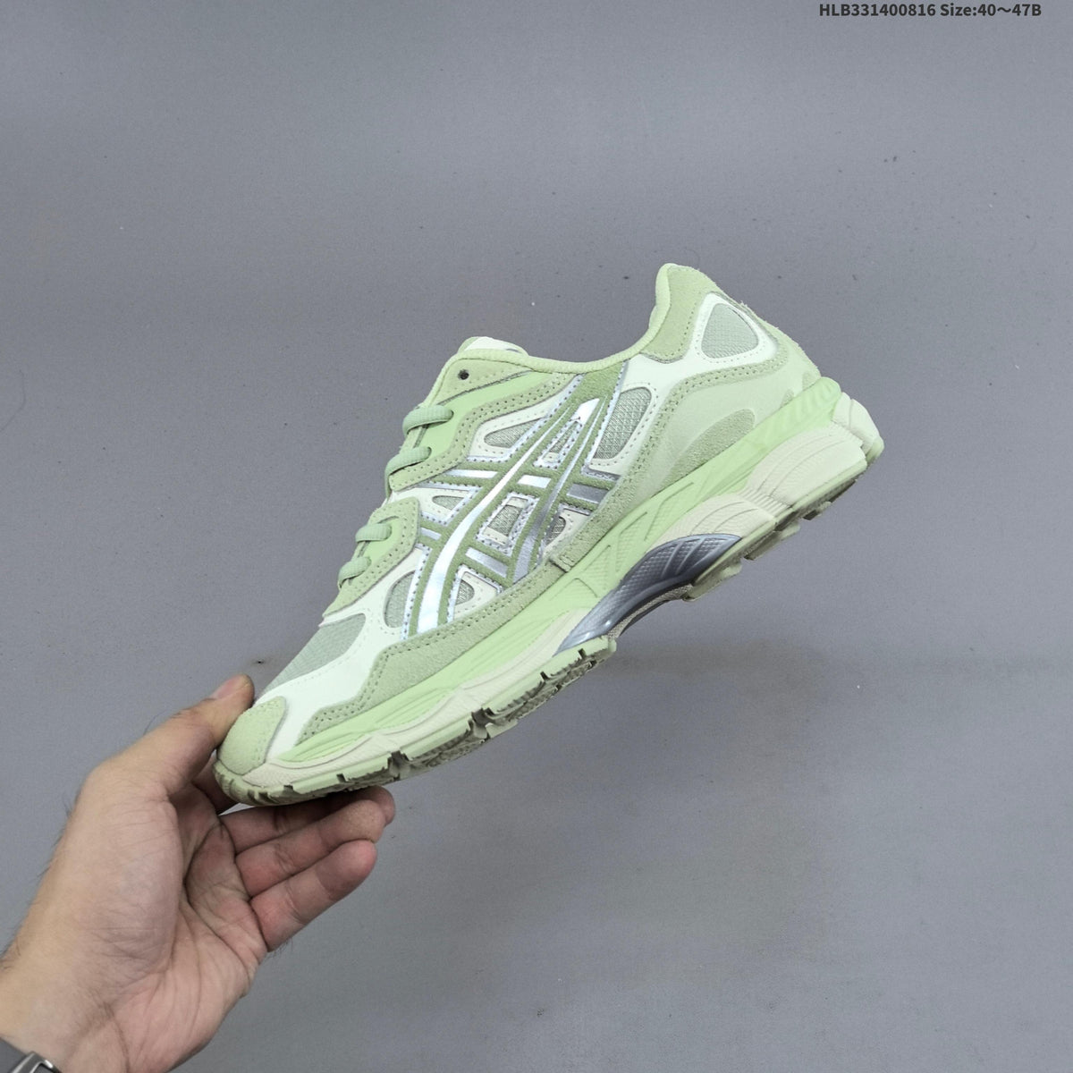 ASICS GEL-NYC Trainers 1203A634-200 - product image from the listing.