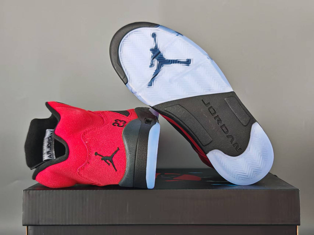 "Batman Beyond" Air Jordan 5 Retro Black/University Red Translucent Ice (IY4876-001) - product image from the listing.