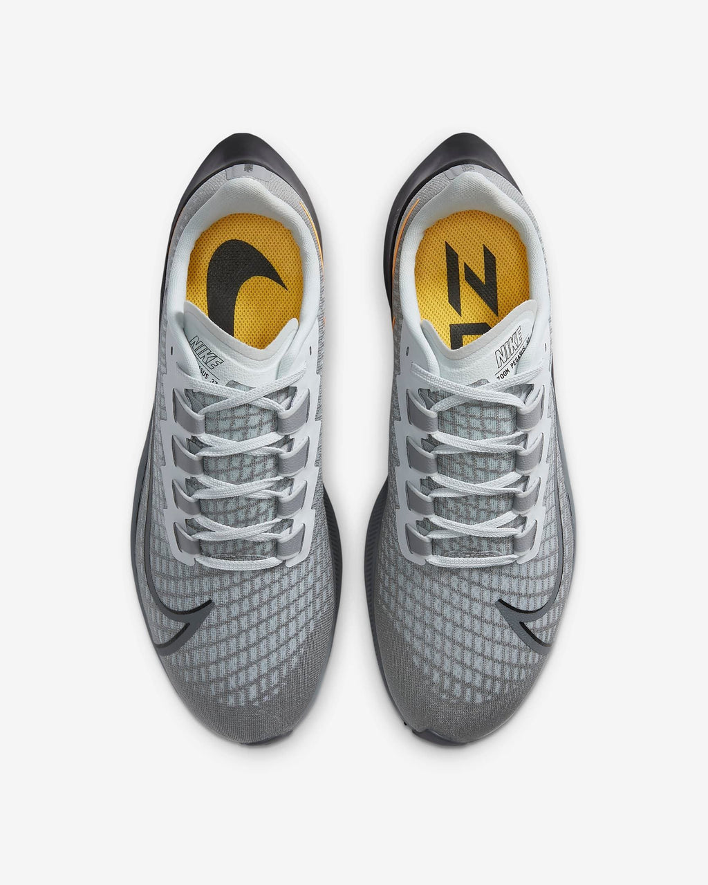 Nike Air Zoom Pegasus 37 Shoes for Running DA4662-001 - product image from the listing.