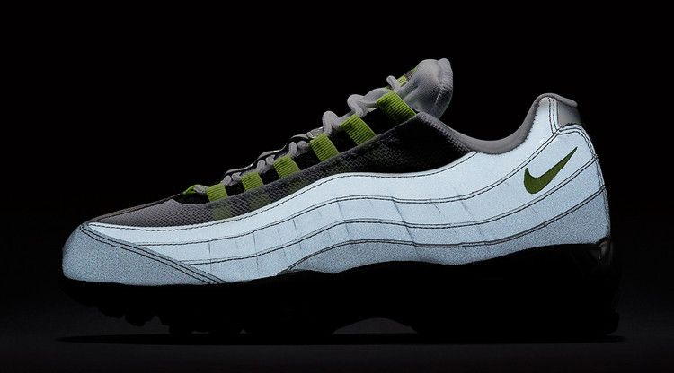Neon 3M - Nike Air Max 95 OG - product image from the listing.