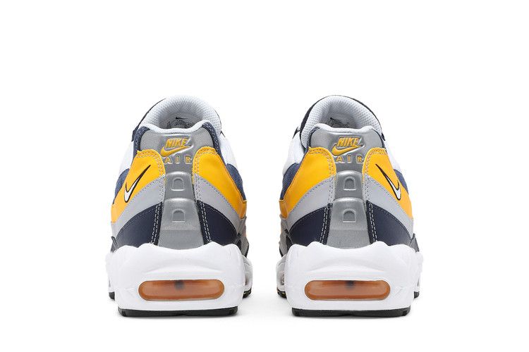 Michigan - Nike Air Max 95 - product image from the listing.