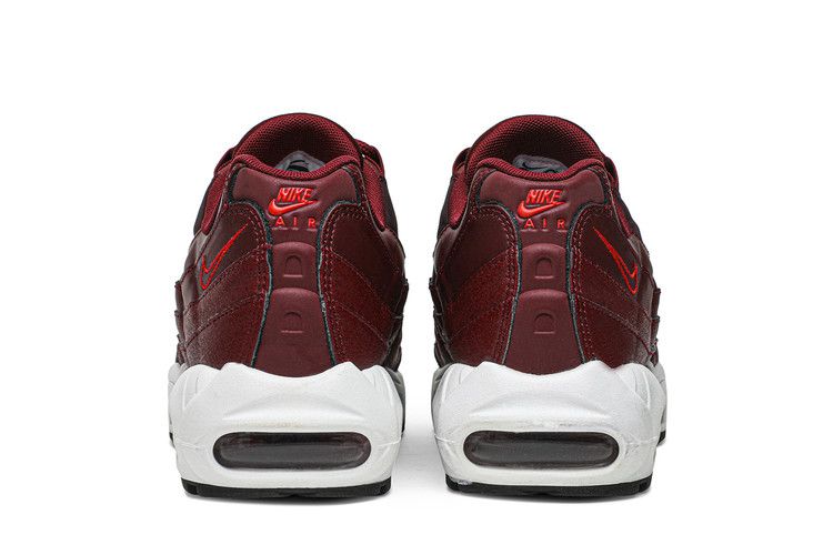 Women's Nike Air Max 95 Team Red - product image from the listing.