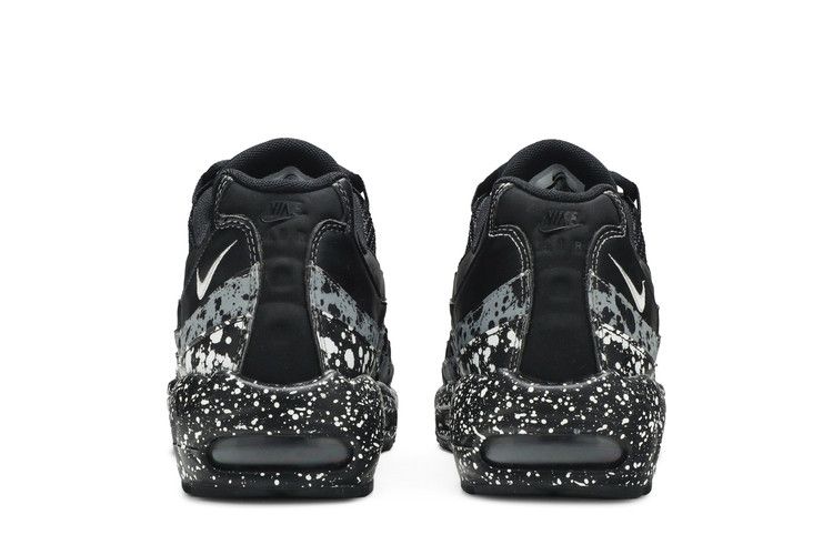 Women's Nike Air Max 95 Se Black Black-White - product image from the listing.