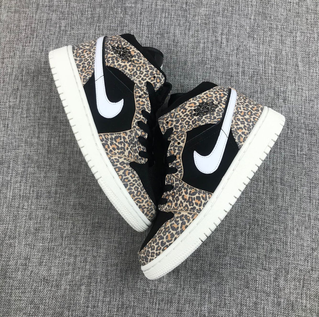 Leopard Print Sneakers - Air Jordan 1 Mid SE GS BQ6931-021 - product image from the listing.