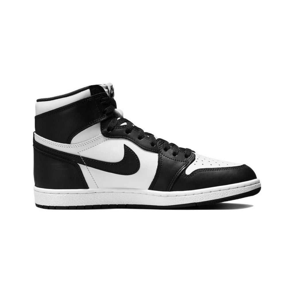 85 Black White BQ4422-001 Sneakers - Air Jordan 1 High - product image from the listing.