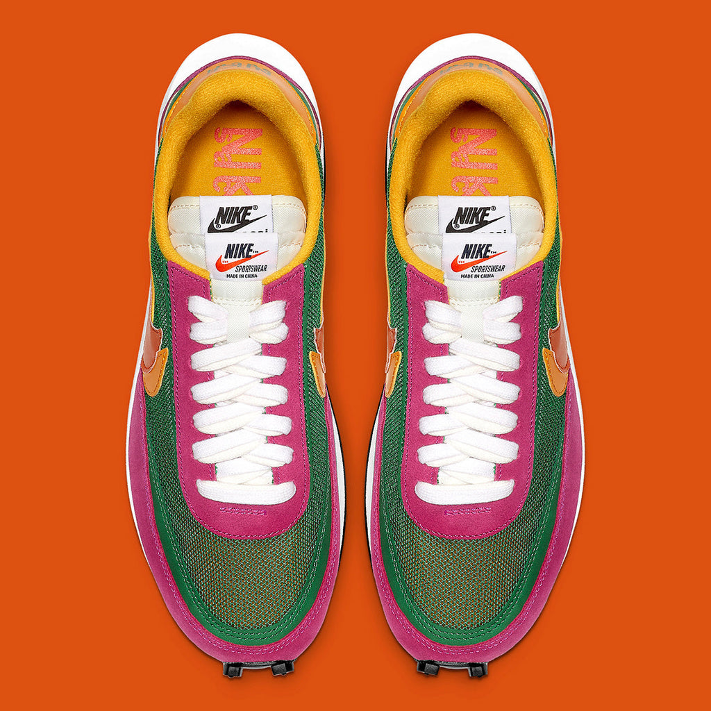 Nike LDV Waffle Sacai BV0073-301 Sneakers in Green Pink - product image from the listing.