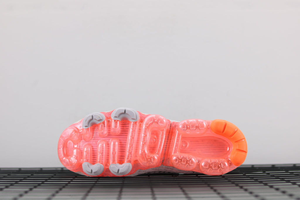 Nike Air VaporMax Flyknit 3 Shoes for Running AJ6900-106 - product image from the listing.