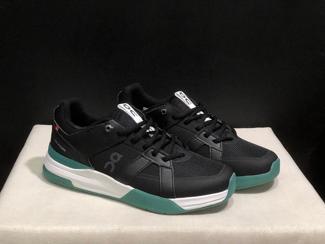 On The Roger Clubhouse Pro Sneakers in Black Green - product image from the listing.