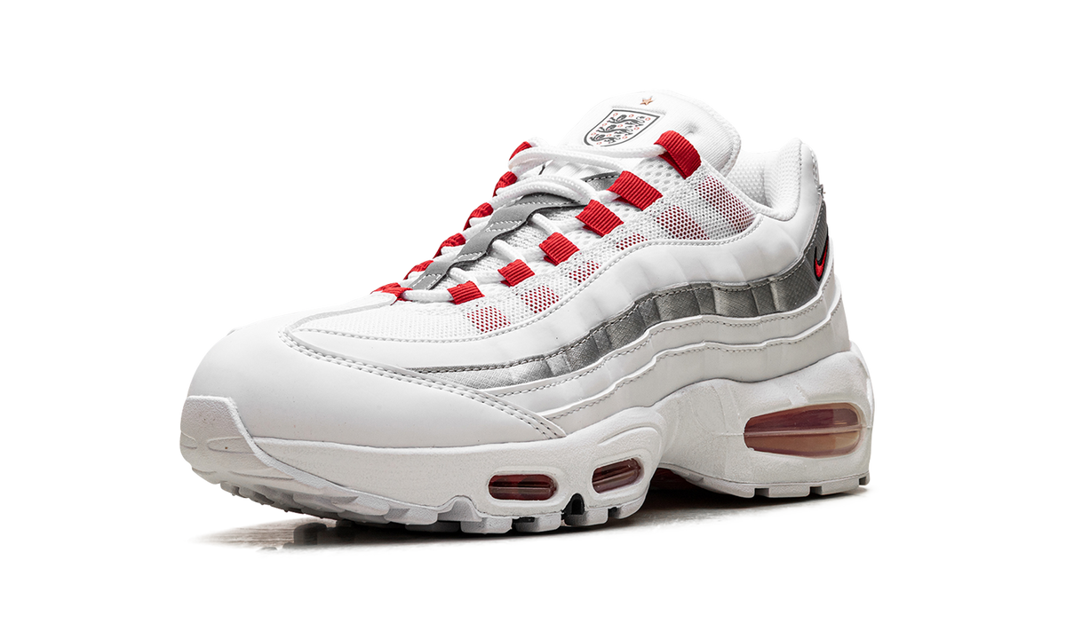 "Big Bubble England" Air Max 95 SE IQ0176 100 - product image from the listing.