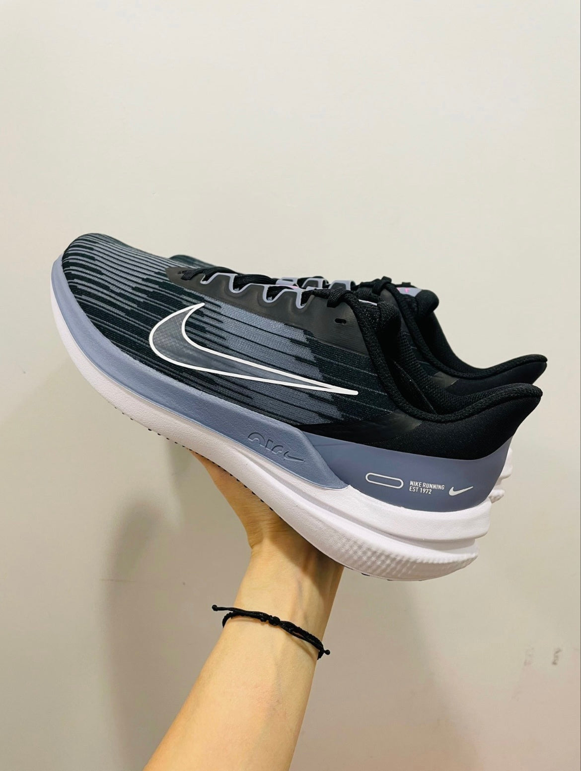 Nike Air Winflo 9 Running Shoes in Black Grey DD6203-008 - product image from the listing.